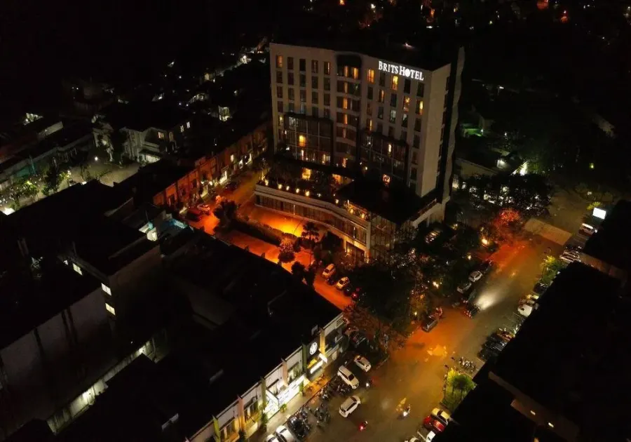 Brits Hotel Karawang Hadirkan "Earth Hour Symbolize Moment", Perpaduan Experience Intimate dan Kepedulian Lingkungan