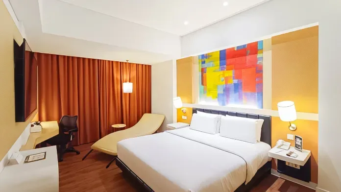 Business King Room